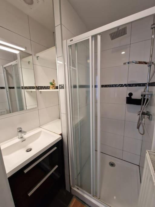 Le Cocon Du Midi - Appartement Cosy บรัสเซลส์ ภายนอก รูปภาพ
